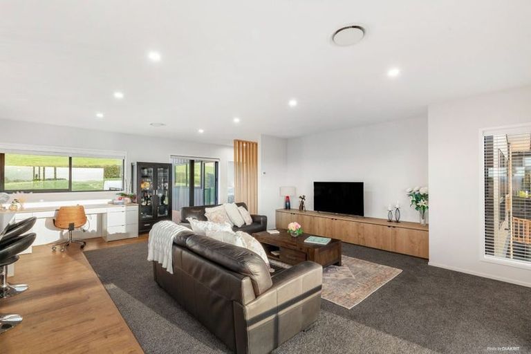 Photo of property in 14 Fisk Road, Pukekohe, 2120