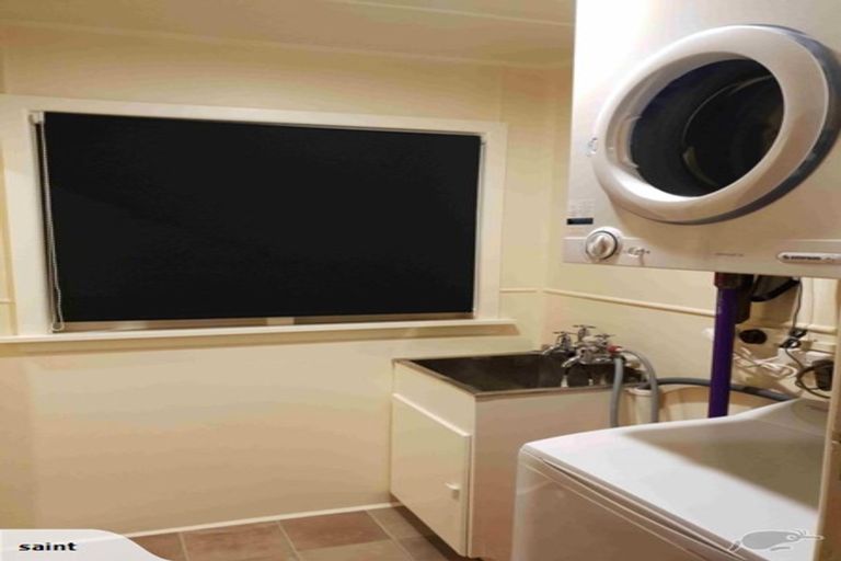 Photo of property in 108 Blenheim Road, Riccarton, Christchurch, 8041