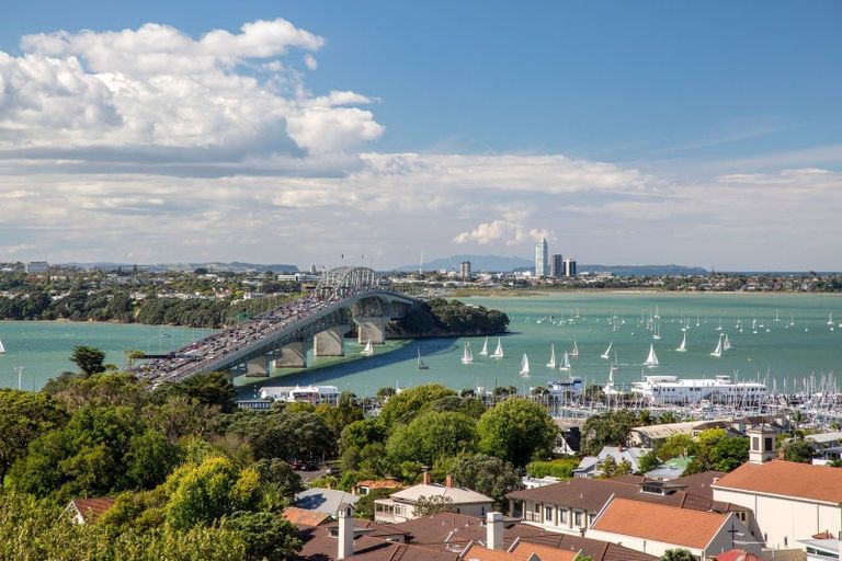 Photo of property in Shangri La Apartments, 6/97 Jervois Road, Herne Bay, Auckland, 1011