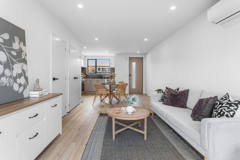 Photo of property in 9/29 Main Road South, Sockburn, Christchurch, 8042