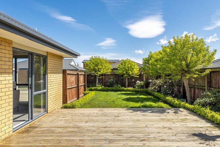 Photo of property in 25a Parnwell Street, Burwood, Christchurch, 8083