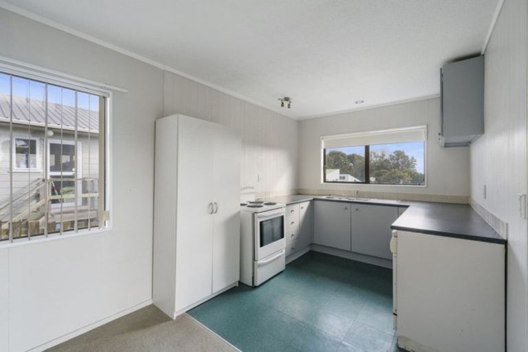 Photo of property in 30 Pitoitoi Street, Otaihanga, Paraparaumu, 5036