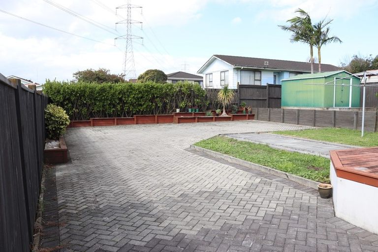 Photo of property in 34 Dissmeyer Drive, Clover Park, Auckland, 2019