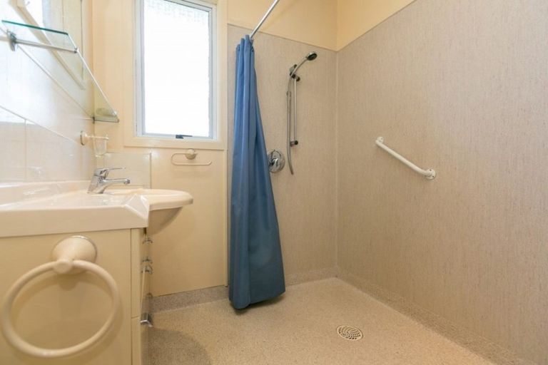 Photo of property in 13 Watene Crescent, Waitara, 4320