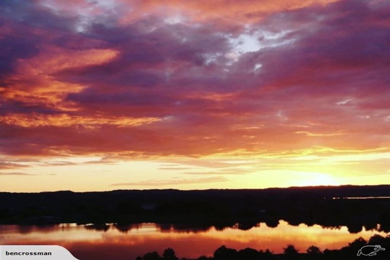 Photo of property in 98 Kimihia Road, Huntly, 3700