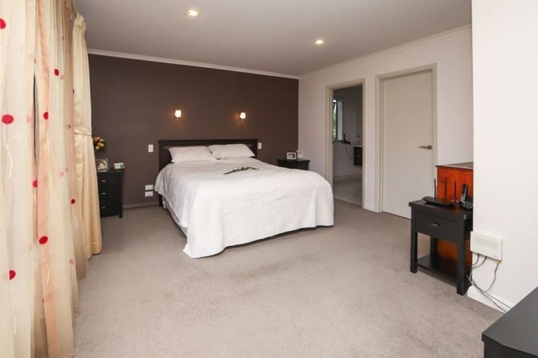 Photo of property in 46 Somerton Drive, Huntington, Hamilton, 3210