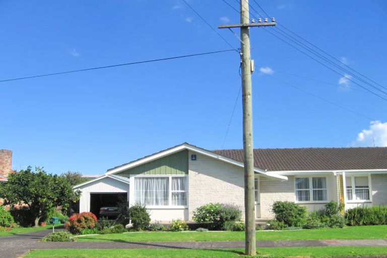 Photo of property in 3a Philip Street, Papatoetoe, Auckland, 2025