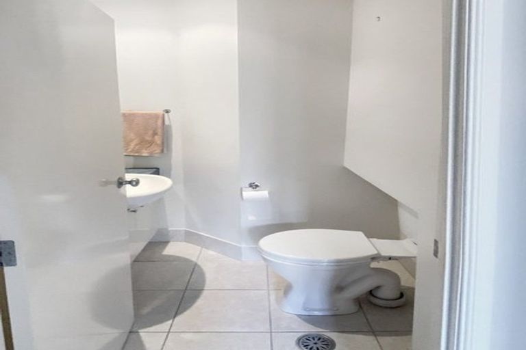 Photo of property in 9 Trimaran Drive, Gulf Harbour, Whangaparaoa, 0930