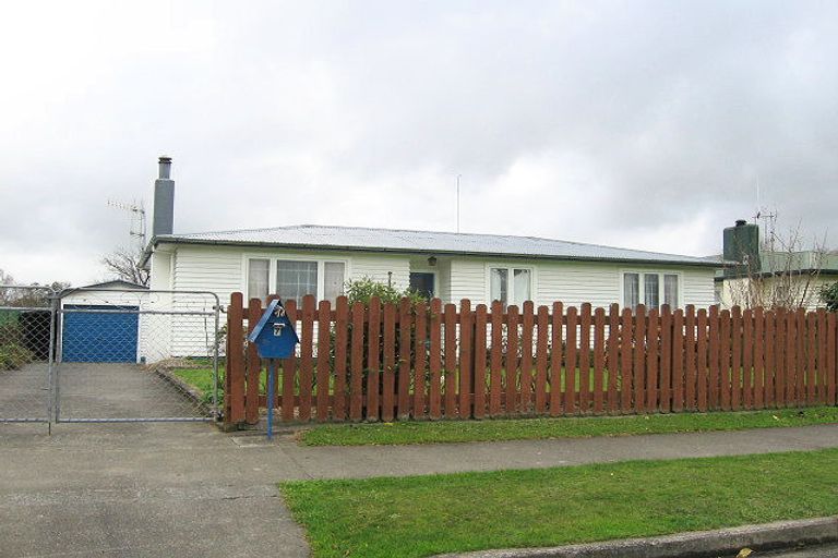 Photo of property in 7 Montgomery Street, Feilding, 4702