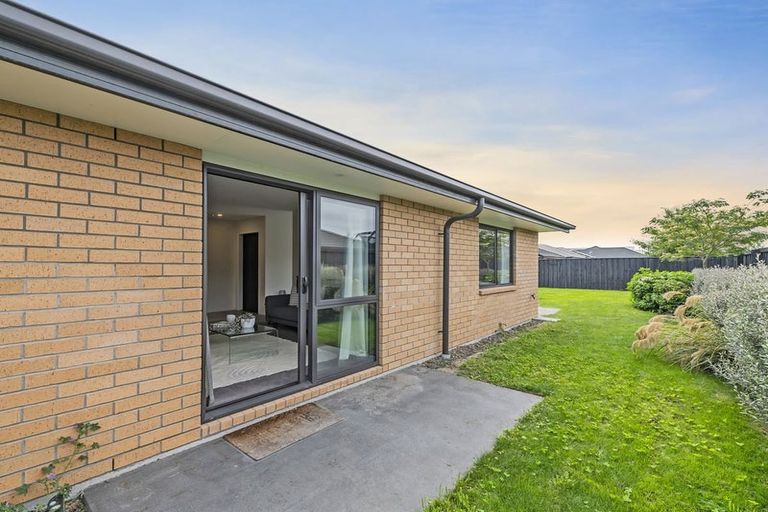 Photo of property in 34 Wallingford Crescent, Rolleston, 7615