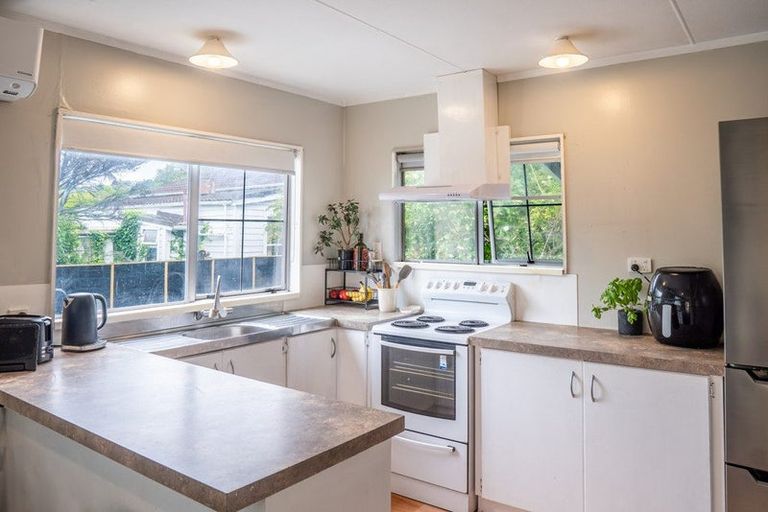 Photo of property in 2/14 Emano Street, Toi Toi, Nelson, 7010