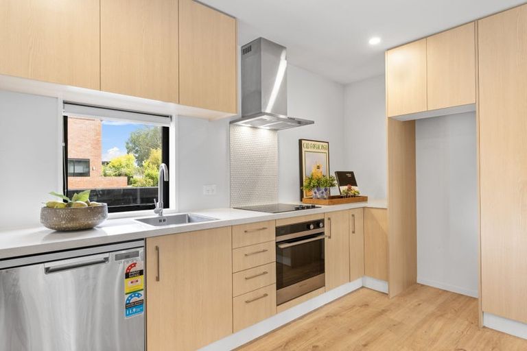 Photo of property in 5/66 Innes Road, St Albans, Christchurch, 8052