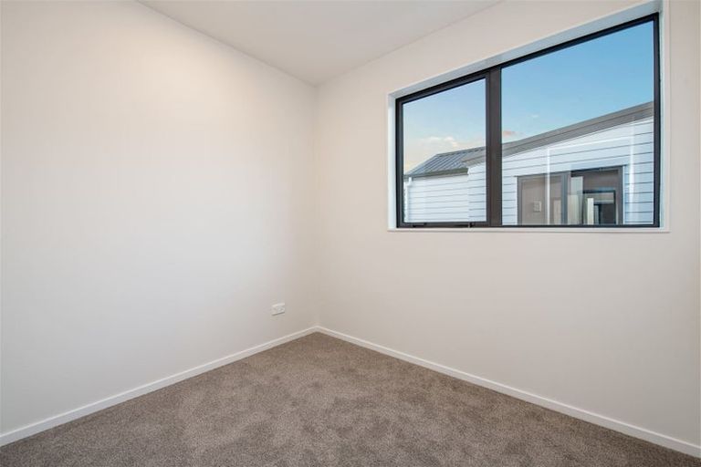 Photo of property in 50a Sherwood Avenue, Te Atatu South, Auckland, 0610