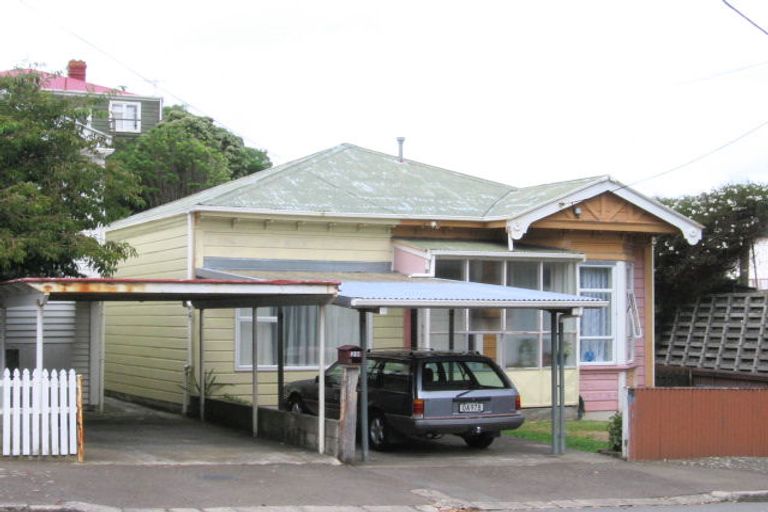 Photo of property in 29 Emerson Street, Berhampore, Wellington, 6023