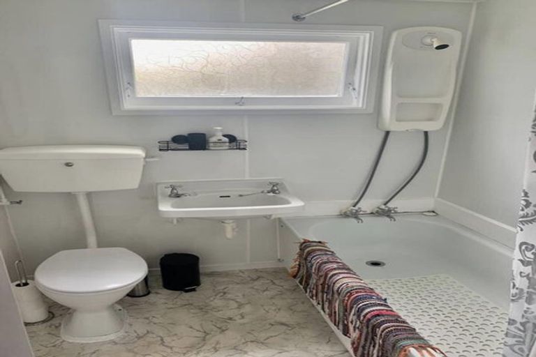 Photo of property in 1/31 Ewen Alison Avenue, Devonport, Auckland, 0624