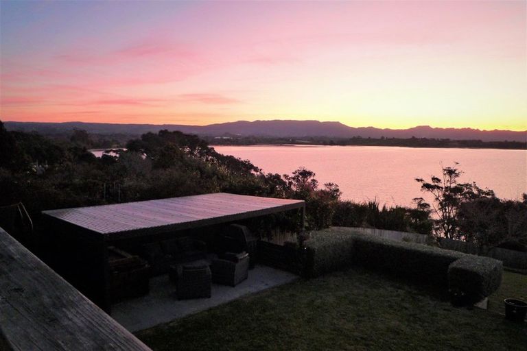 Photo of property in 31 Mcdonnell Street, Omokoroa, 3114