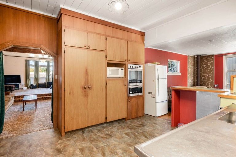 Photo of property in 33 Owhango Road, Owhango, 3990