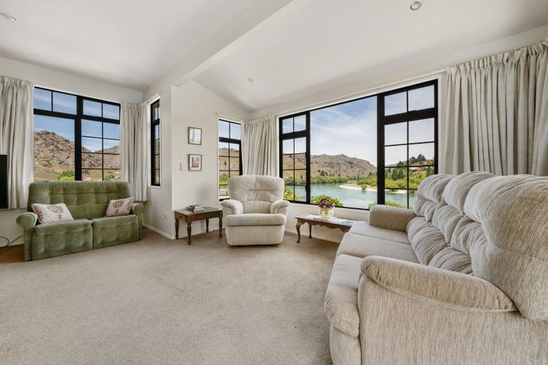 Photo of property in 12 Rivers Street, Alexandra, 9320