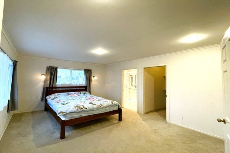 Photo of property in 23 Bronte Place, Somerville, Auckland, 2014