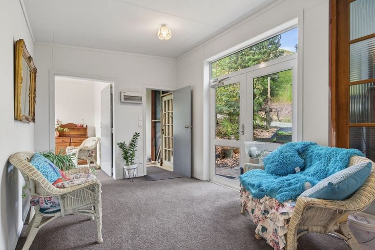 Photo of property in 63 Porter Road, Paparoa, 0571
