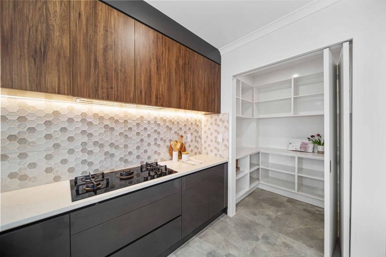 Photo of property in 17 Kaitiaki Drive, Clarks Beach, 2122