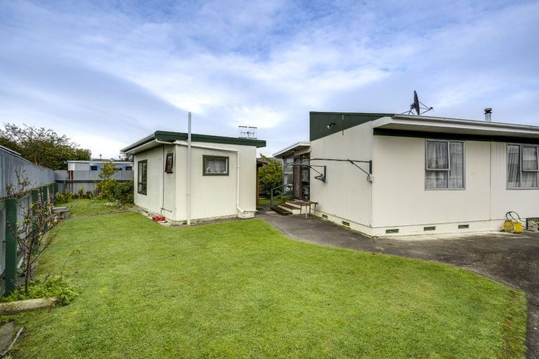 Photo of property in 13 Sutherland Street, Tamatea, Napier, 4112