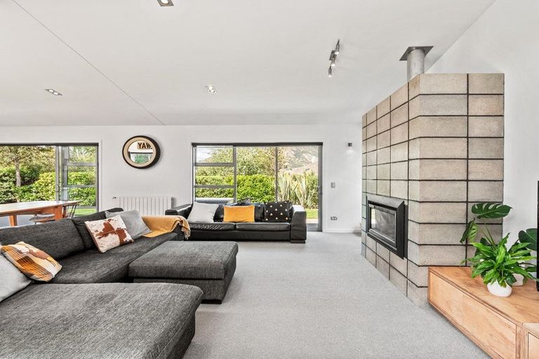 Photo of property in 6 Mcivor Lane, Lake Hayes, Queenstown, 9304