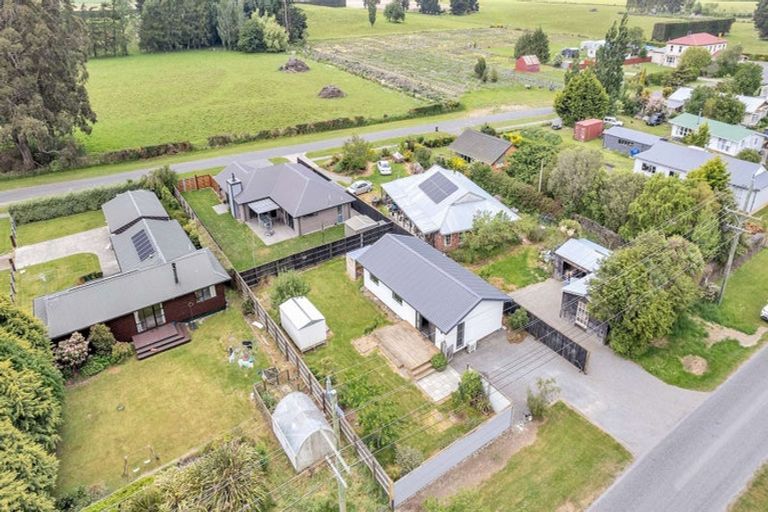 Photo of property in 28 Railway Terrace East, Glentunnel, Sheffield, 7673