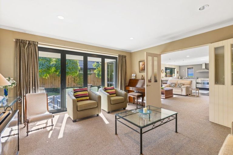 Photo of property in 27 Magnolia Drive, Springlands, Blenheim, 7201