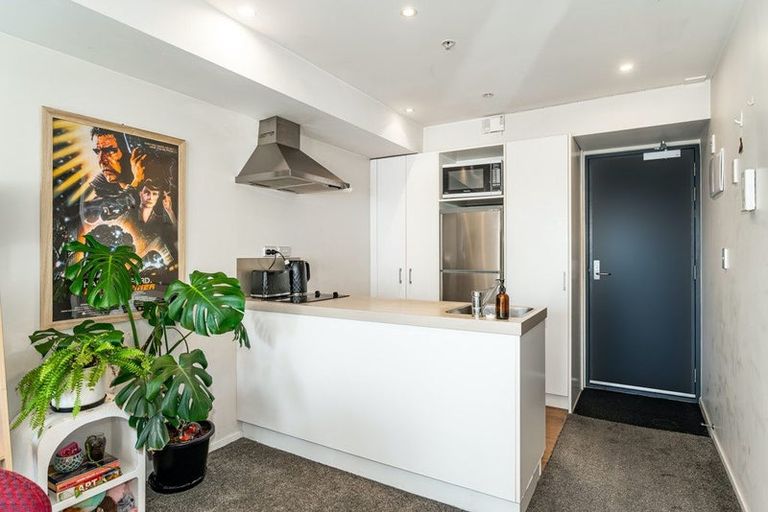 Photo of property in Soho Apartments, 701/74 Taranaki Street, Te Aro, Wellington, 6011