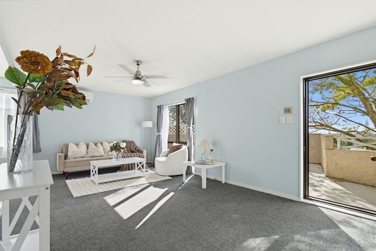 Photo of property in 35 Danube Lane, Glen Eden, Auckland, 0602