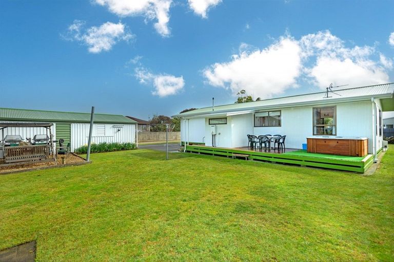 Photo of property in 76 Anzac Street, Gisborne, 4010