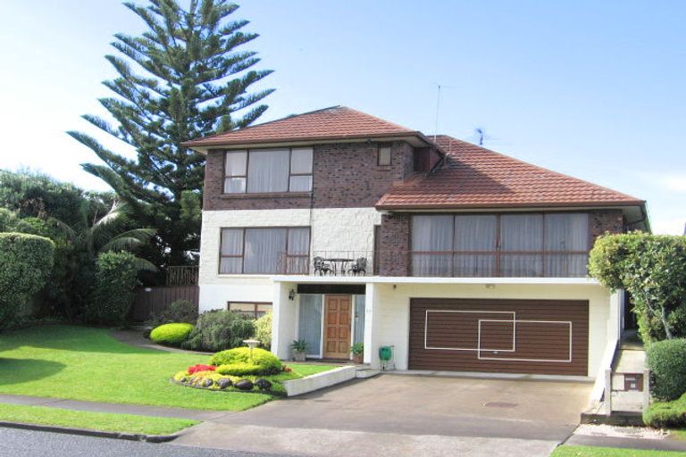 Photo of property in 38 Waller Avenue, Bucklands Beach, Auckland, 2012