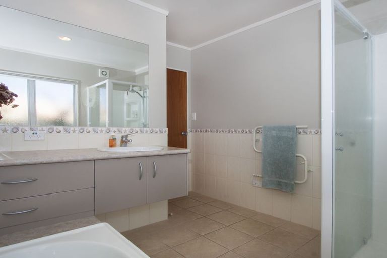 Photo of property in 5 Wakanoi Place, Bowentown, Katikati, 3177