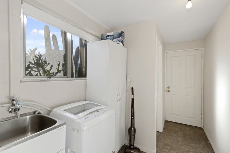 Photo of property in 3 Takapu Place, Bromley, Christchurch, 8062