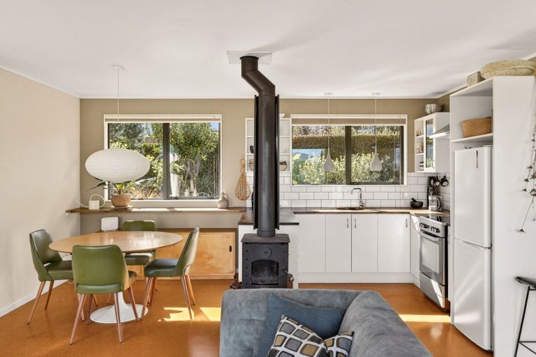 Photo of property in 29 Te Papau Crescent, Diamond Harbour, 8972