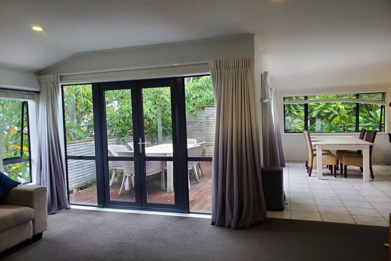 Photo of property in 2/26 Harley Road, Hauraki, Auckland, 0622