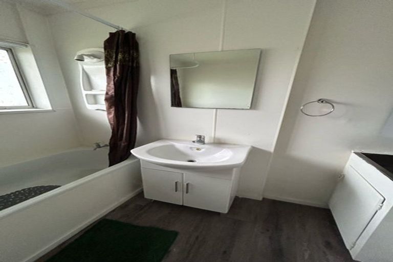 Photo of property in 1 Ihaka Place, Papatoetoe, Auckland, 2104