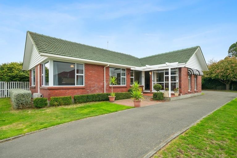 Photo of property in 15 Steele Street, Hornby, Christchurch, 8042