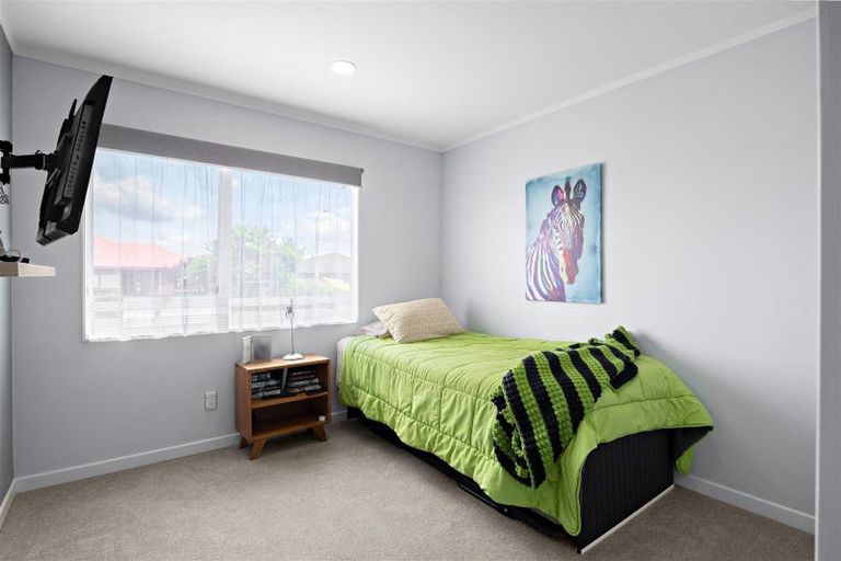 Photo of property in 2 Caesar Roose Drive, Glenview, Hamilton, 3206