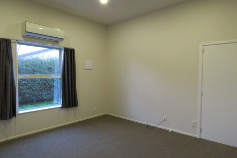Photo of property in 2/33 Radley Street, Woolston, Christchurch, 8023