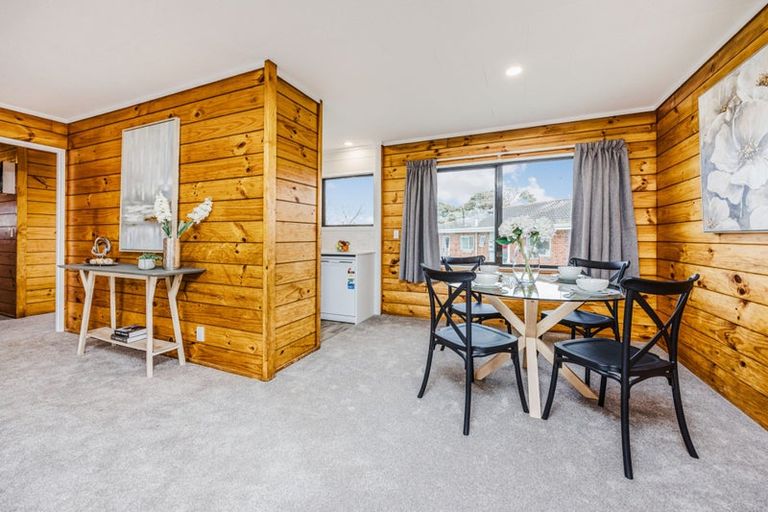 Photo of property in 80 Cottingham Crescent, Mangere East, Auckland, 2024