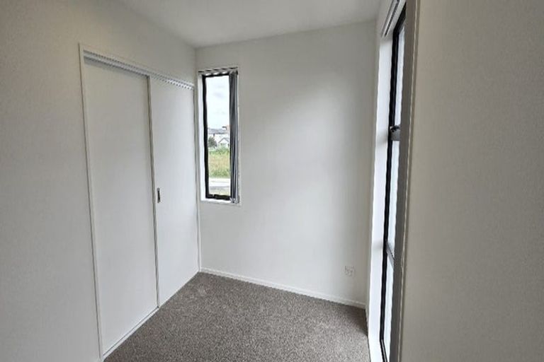 Photo of property in 35 Kapia Drive, Takanini, 2112