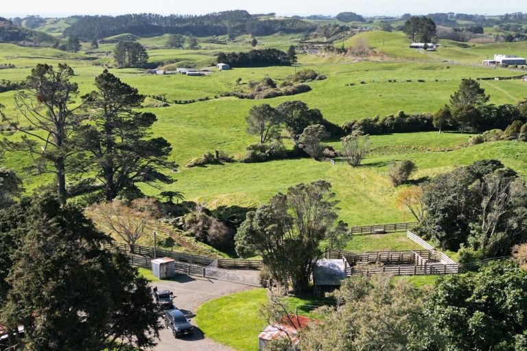 Photo of property in 868 Upland Road, Egmont Village, New Plymouth, 4372