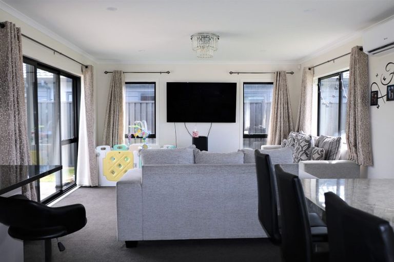 Photo of property in 55 Buddle Road, Wallaceville, Upper Hutt, 5018