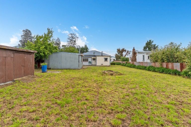 Photo of property in 130 Fitzherbert Street, Featherston, 5710