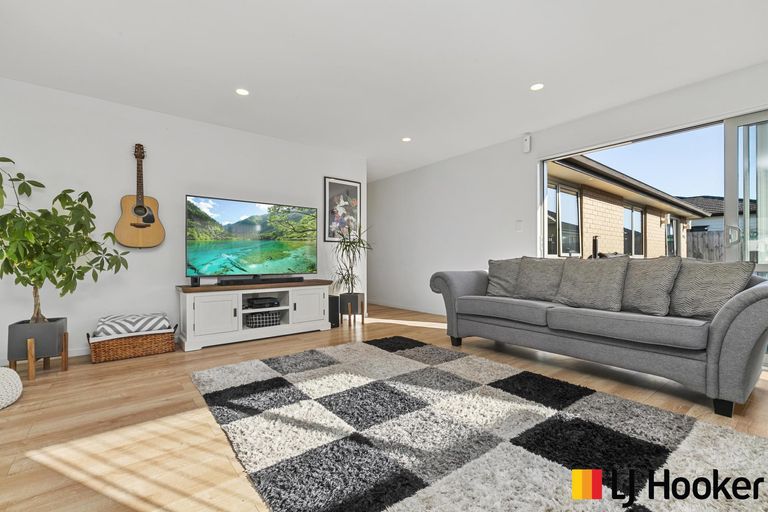 Photo of property in 38 Tawhiti Road, Pukekohe, 2120