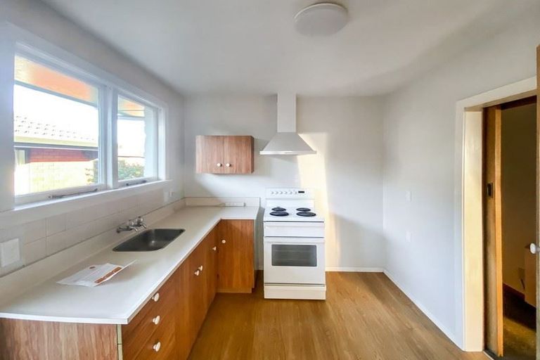 Photo of property in 2/131 Knowles Street, St Albans, Christchurch, 8052