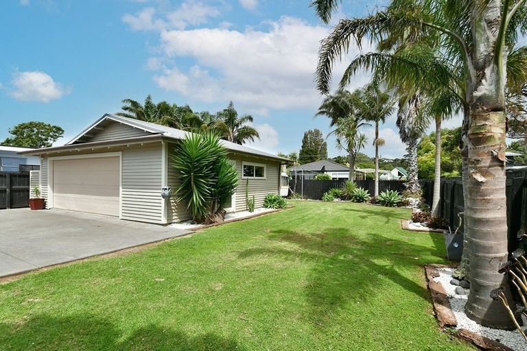 Photo of property in 30 Manly Park Avenue, Manly, Whangaparaoa, 0930