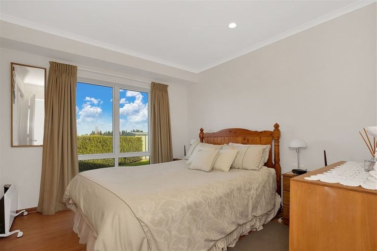 Photo of property in 28 Fergus Road, Loburn, Rangiora, 7472